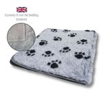 DRYBED Economy Vet Bed Bordered grey with black paws 150 x 100 cm